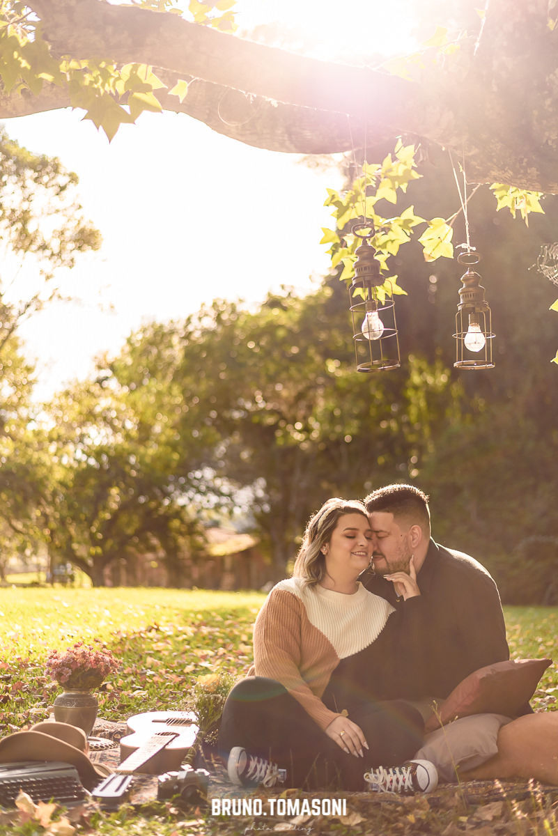 Foto Victoria & Lucas | Ensaio de noivado - Imagem 1